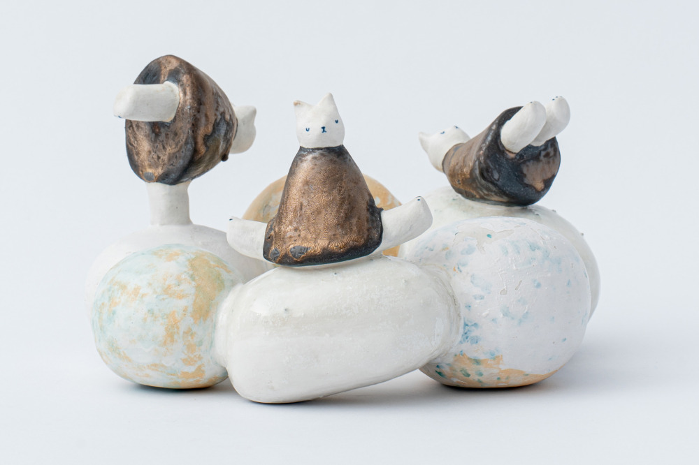 森酪梨_循環中的安穩_陶土、釉藥_24x22x14_2025