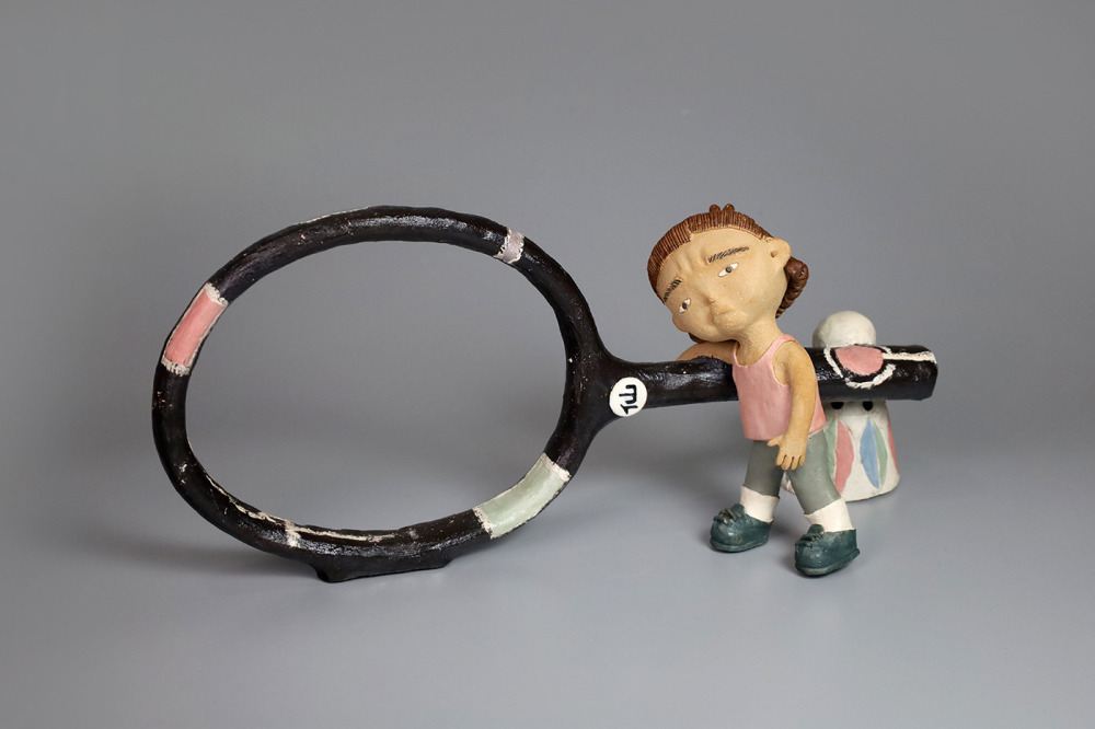 李善愔_仙仙不想動-好累喔(羽球)_陶_47x20x20_2024