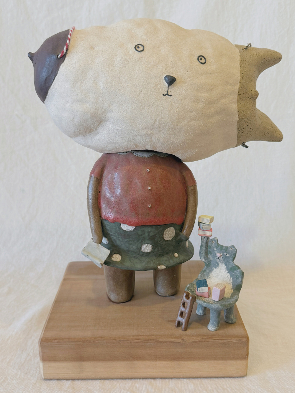 陳淑妮_對話_陶土、化妝土、釉藥_25x16x35_2026