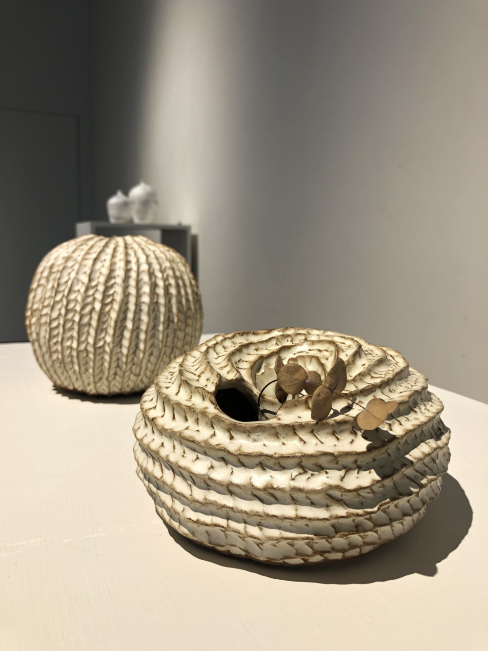 手指的記憶-甜甜圈花器 陶土、釉藥 18x18x9cm 2020<br />
