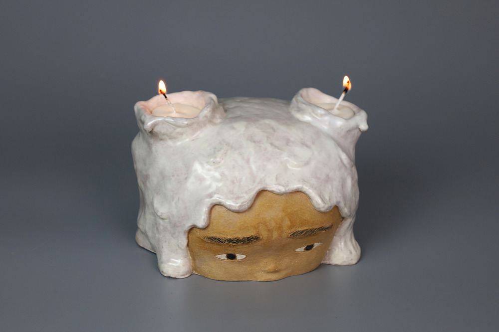 李善愔_仙仙不想動-照亮_陶、蠟燭_22x19x18_2025