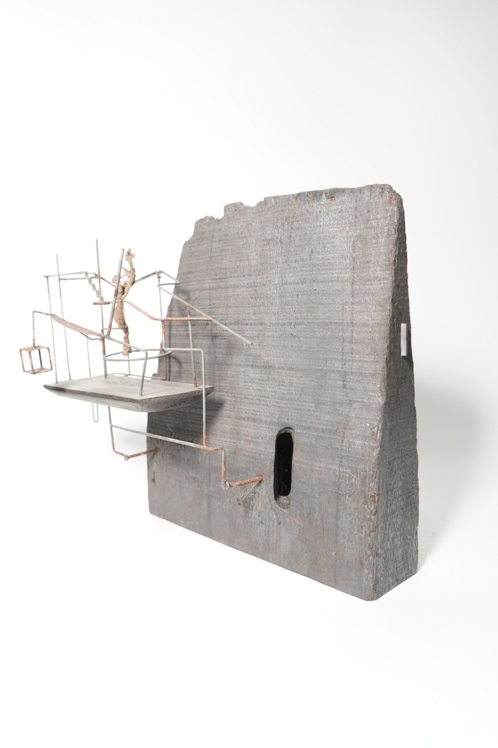 陳淑強 當代之屋I H26.5xW29xD16.5cm 複合媒材‧現成物 2015<br />
