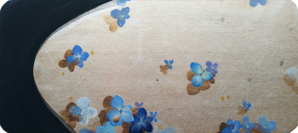 吳逸萱 一步一步 16x35cm 礦物顏料‧純金箔‧純銀箔‧白金箔‧楮紙‧雲肌麻紙 2021