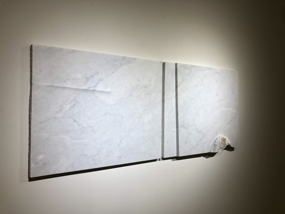 吳孟璋 際-2 50×41x3cm 50×41x5cm 白大理石 2017<br />