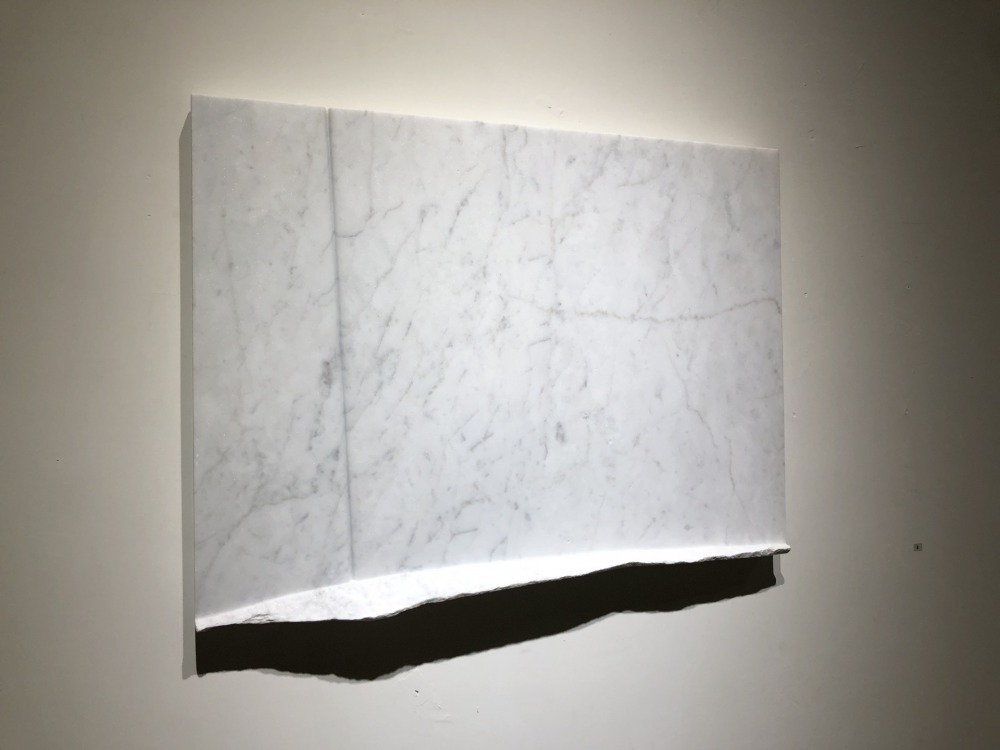 吳孟璋 際-3 51×39x5cm 白大理石 2017<br />