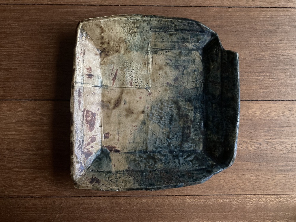 李之旋 方盤B 陶土 19x19x3.5cm 2023