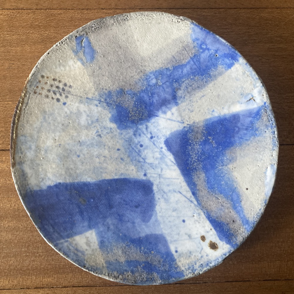 李之旋 青花oo盤(1) 陶土 19.5x2.5cm 2023