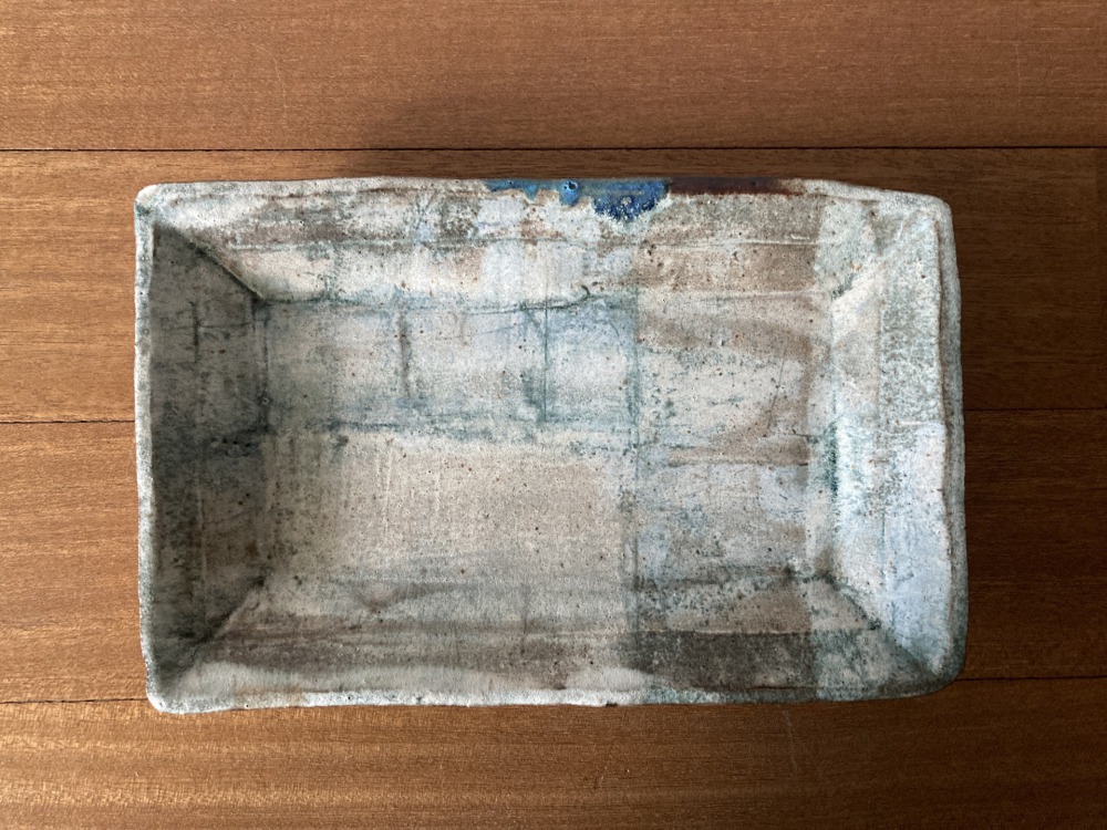 李之旋 褐陶長盤 陶土 29.5x19x3cm 2023