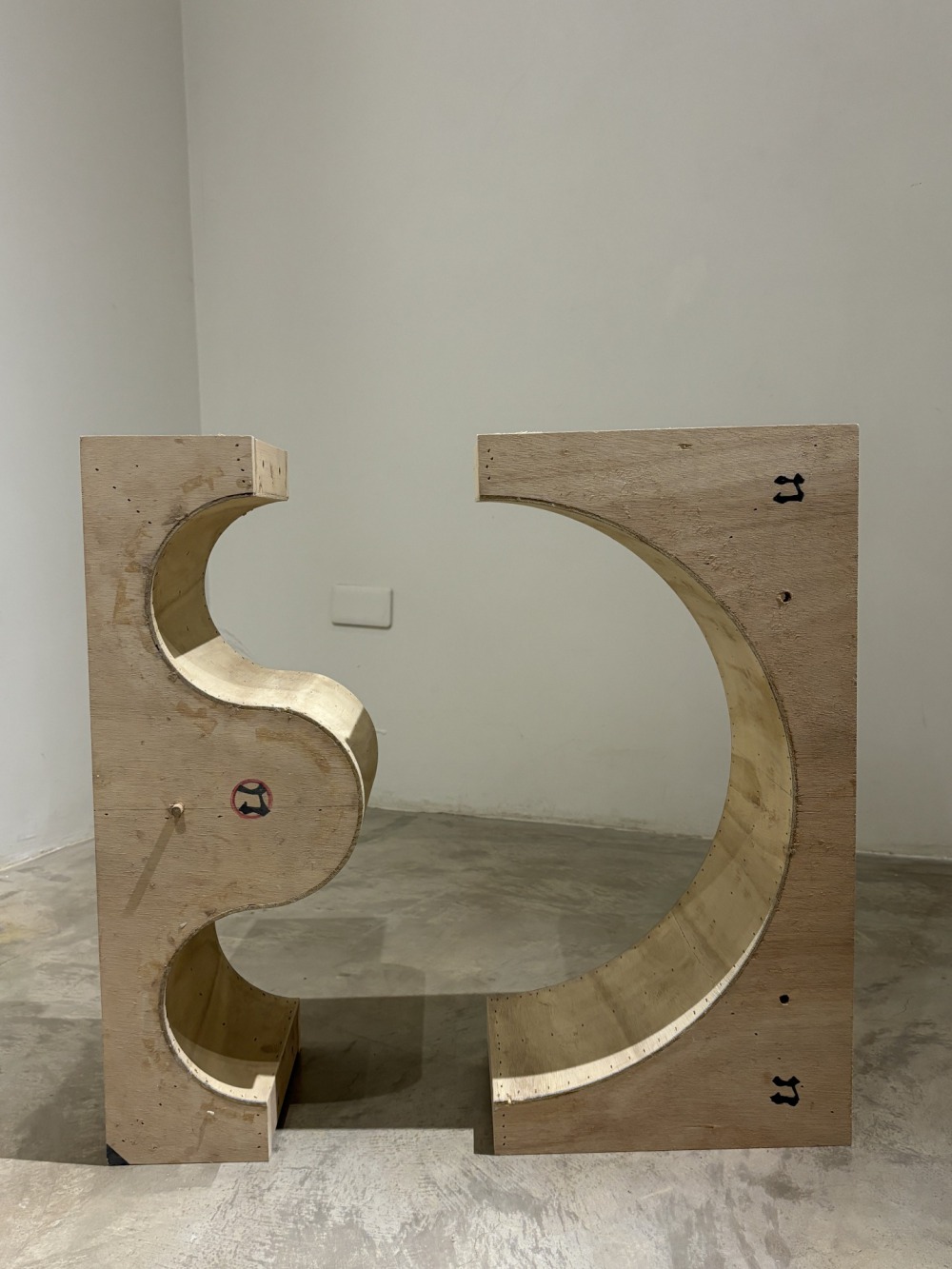 土星工作室 〈土間-03〉模具-木結構 58x60x21.5 2022