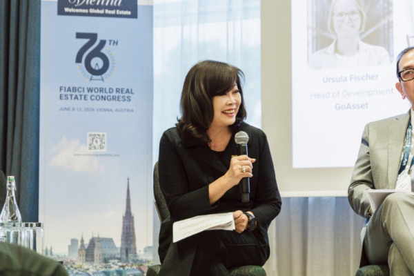 Who is Chang Lily? A Taiwanese woman becomes president of the World Real Estate Association; how will she solve the "inadequate housing" crisis for 3.4 billion people?